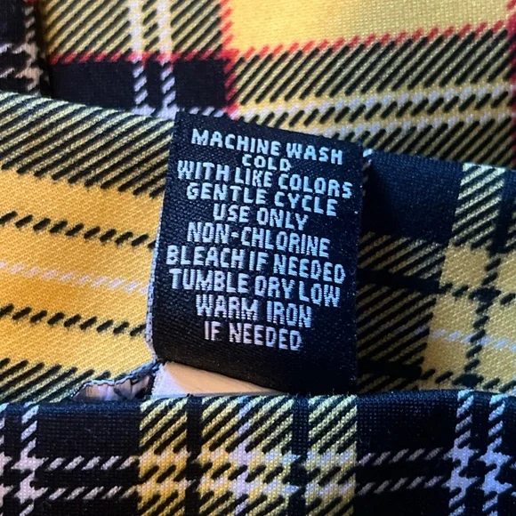 Yellow Plaid Lace-Up Skirt – Schoolgirl Style - Picture 4 of 4